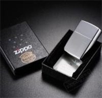 經(jīng)典鉻直紋鏡面系列 打火機(jī) 350