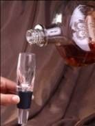 樓蘭醒酒器+開(kāi)瓶刀+真空酒塞+止酒環(huán)+ABS割錫箔紙刀