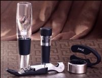 樓蘭醒酒器+開瓶刀+真空酒塞+止酒環(huán)+ABS割錫箔紙刀